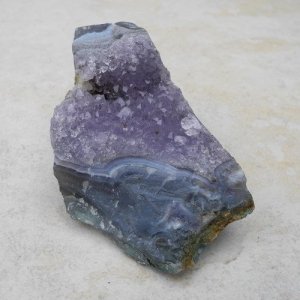 Amethyststück / Drusenkopf ca.9,5 x 6 cm