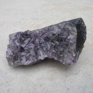 Amethyststück ca.10,5 x 5 cm