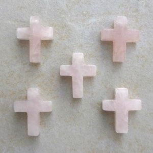 Rosenquarz Anhänger Kreuz, gebohrt