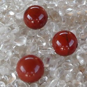 Roter Jaspis Kugel gebohrt 18 mm