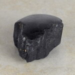Schwarzer Turmalin / Schörl Anschliff, ca. 8 x 5,5 x...
