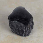 Schwarzer Turmalin / Schörl Anschliff, ca. 8 x 5,5 x 4 cm