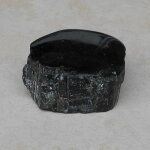 Schwarzer Turmalin / Schörl Anschliff, ca. 8 x 7 x 3,5 cm