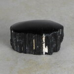 Schwarzer Turmalin / Schörl Anschliff, ca. 8 x 4,5 x 4 cm