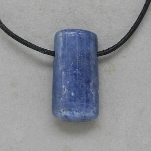 Disthen(Cyanit) Anhänger gebohrt 32 x 16 x 9 mm - Einzelstück