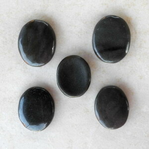 Basalt Daumenstein / Worry Stone