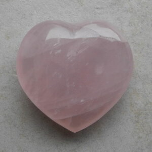 Rosenquarz Herz, ca. 87 x 86 x 35 mm - Einzelstück