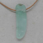 Chrysopras Anhänger gebohrt, 56 x 17 x 9 mm -...