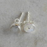 Regenbogenmondstein Ohrstecker, Cabochon 4 mm, 925er Silber 