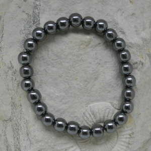 Hämatin Kugelarmband 8 mm
