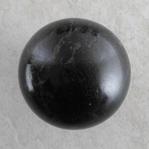 Turmalin schwarz Kugel, ca. 64 mm - Einzelstück