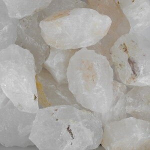 Bergkristall Rohstein ca. 550 - 600 g