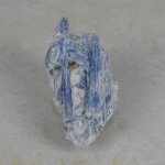 Kyanit Rohstein, ca. 10 x 4 x 4 cm