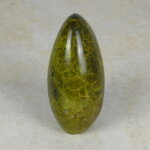 Opal grün Freeform mit Standfläche, ca. 72 x 53 x 111 mm