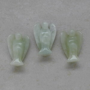 Serpentin(China-Jade) Engel 35 mm, stehend