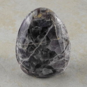 Amethyst Freeform mit Standfläche, ca. 46 x 80 x 106 mm