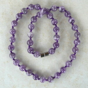 Amethyst Kugelkette ca 8 mm / 45 cm mit Magnetverschluss